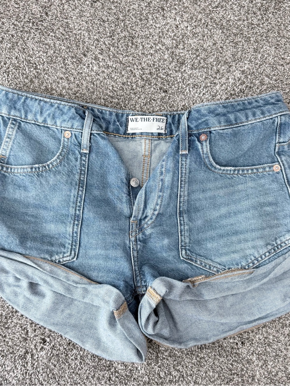 We The Free Free People Blue Cuffed Denim Shorts Patch Pockets Size 26